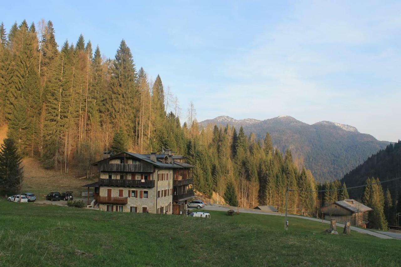Pa' Eimbdlar Appartement Sauris Buitenkant foto